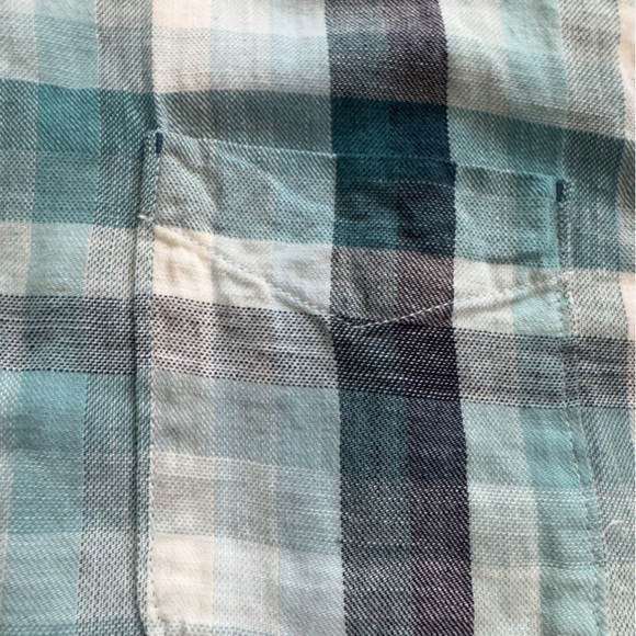 Tommy Bahama Men’s Camp Shirt - Picture 6 of 8